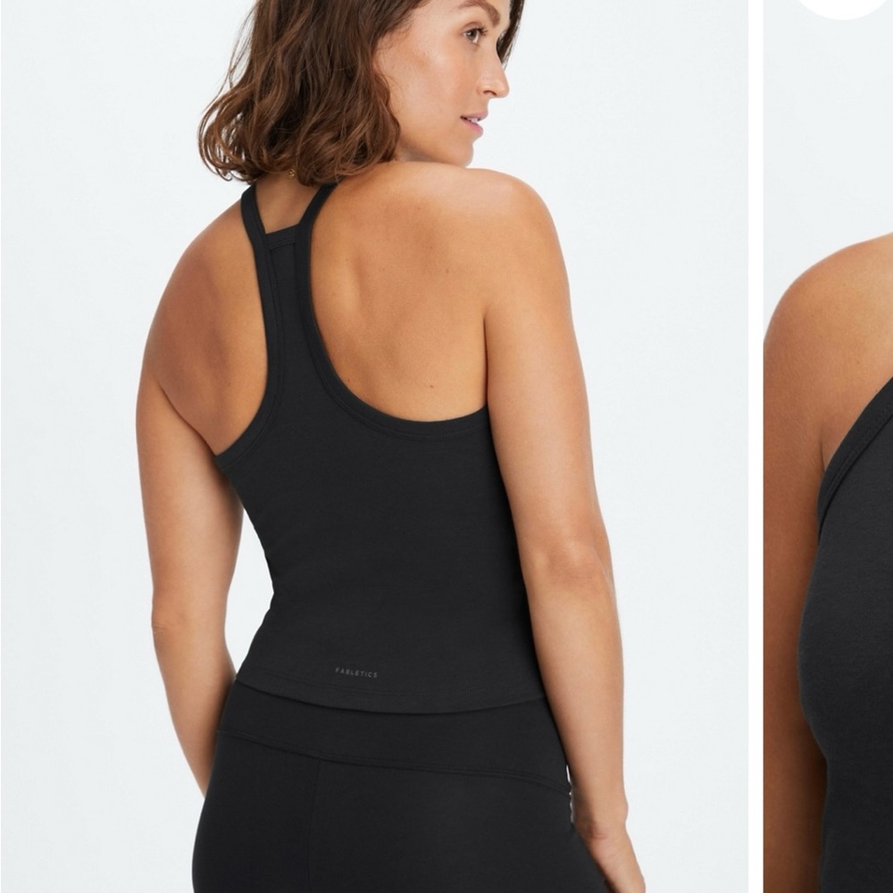 Black Racerback Tank Top Fabletics ‘Live-in halter tank top’ basic - Picture 2 of 6